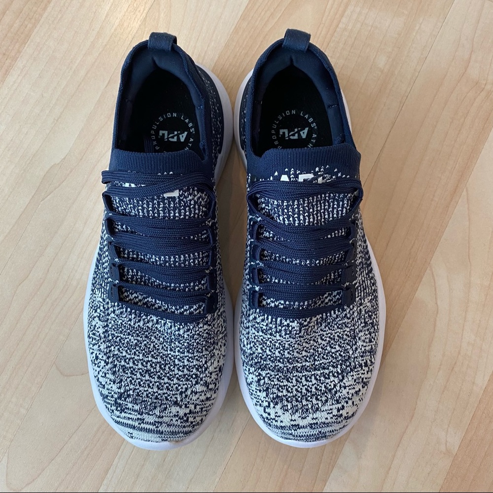 {APL} Techloom Breeze Size 5.5